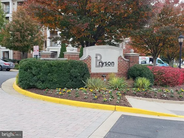 12921 Centre Park Cir APT 301, Herndon, VA 20171