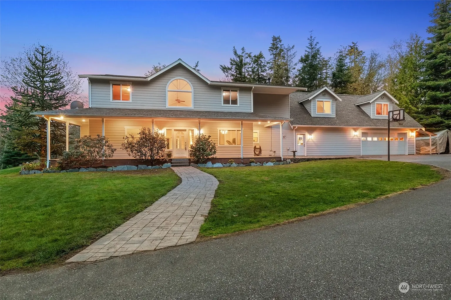 2068 Academy Road photo 1
