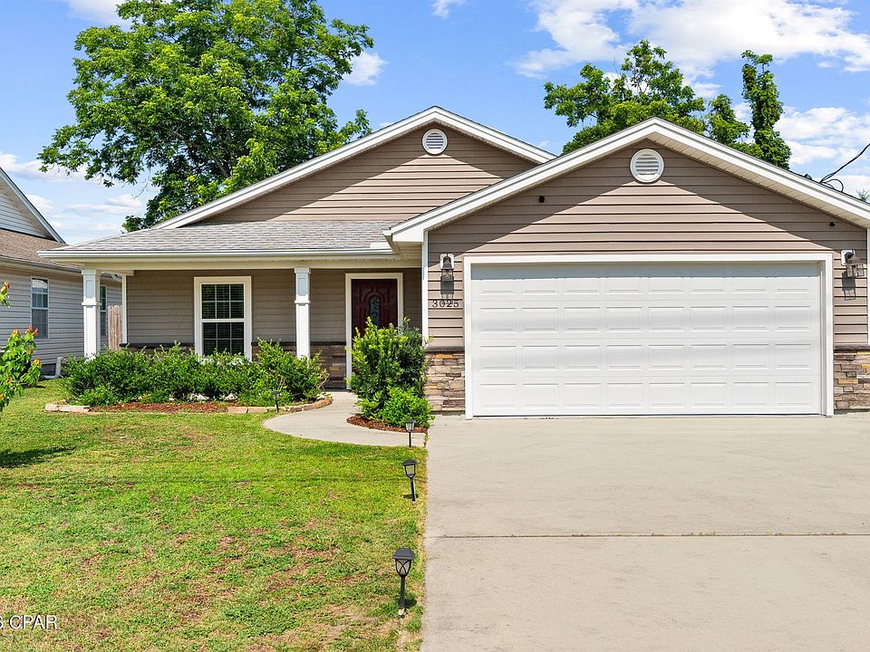 1st image of 3025 Sarasota Ave