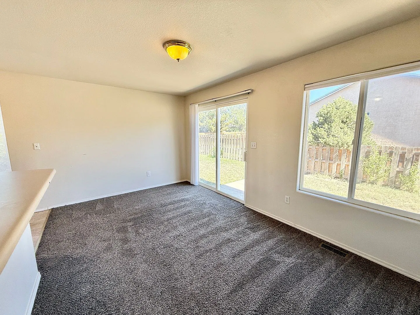 2111 Northmoor Ter. — Photo 3