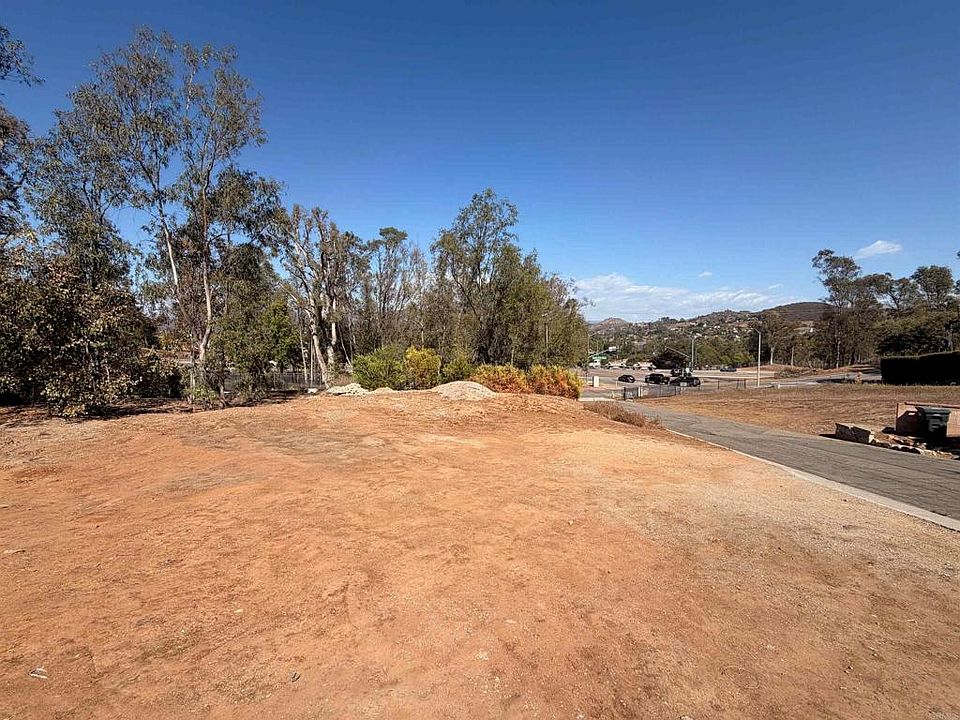 2nd image of 409 Imperial Dr