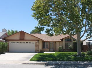 2020 Matthew Ave, Rosamond, CA 93560