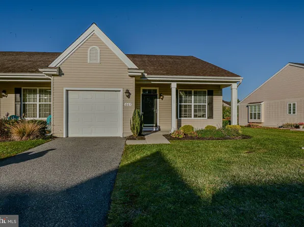 667 Sorrell Cir, Smyrna, DE 19977