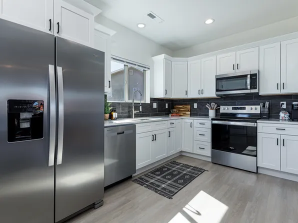 4170 E Mountain View Dr, Kanab, UT 84741