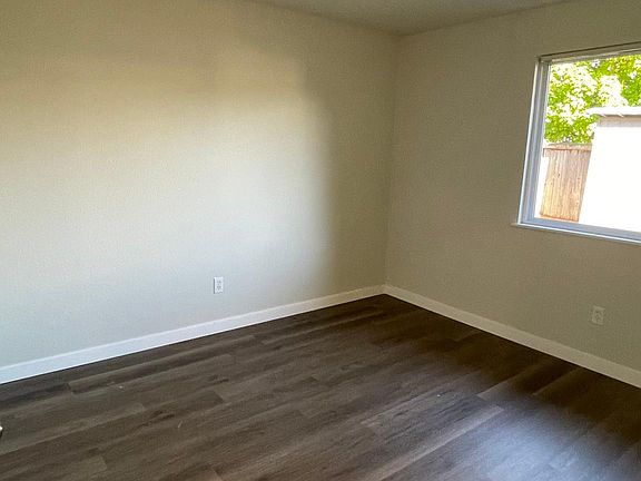 5th image of 1523 S 54th St