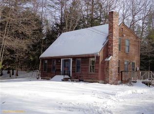 27 Longwoods Rd, Falmouth, ME 04105