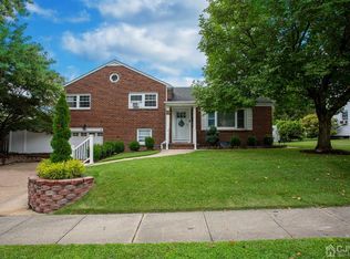 16 Reseau Ave, South Amboy, NJ 08879