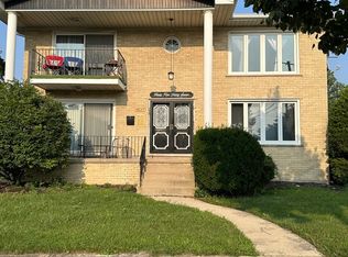 4537 Maple Ave #2S, Brookfield, IL 60513