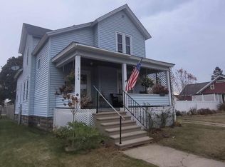 1708 15th Ave, Menominee, MI 49858