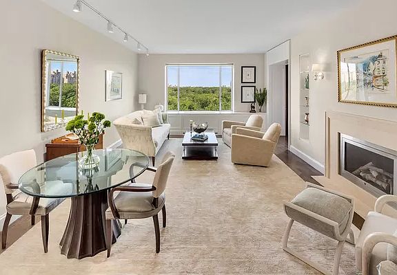 2nd image of 150 Central Park S #1004