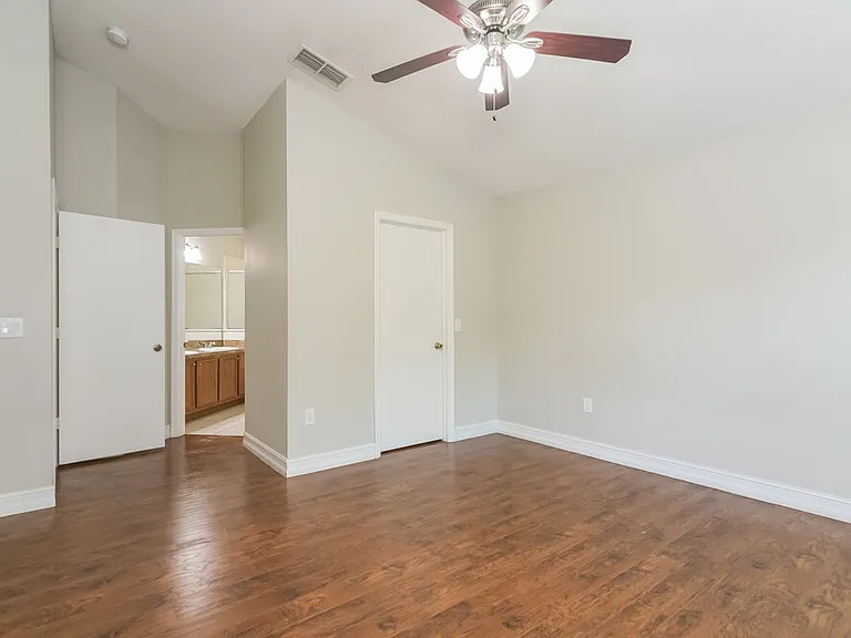 1802 Meadow Pond Way — Photo 11
