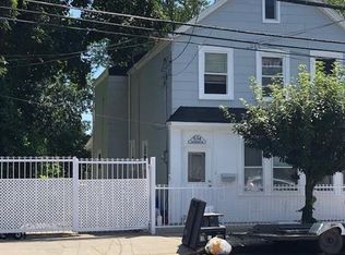 634 Richmond Rd, Staten Island, NY 10304