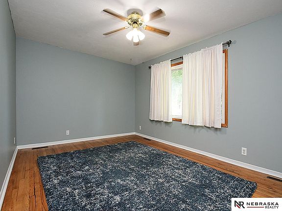 4th image of 1239 Sunrise Dr