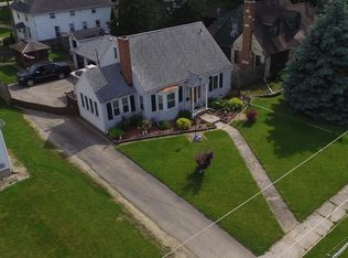 303 W Prairie St, Marengo, IL 60152