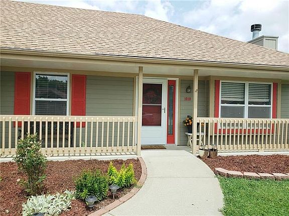3rd image of 1010 Rock Creek Ln