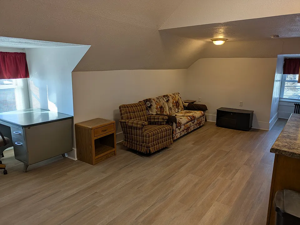 Living Room and Desk area