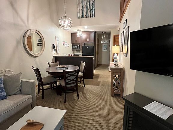 2nd image of 4940 N Landmark Cir Unit 3330
