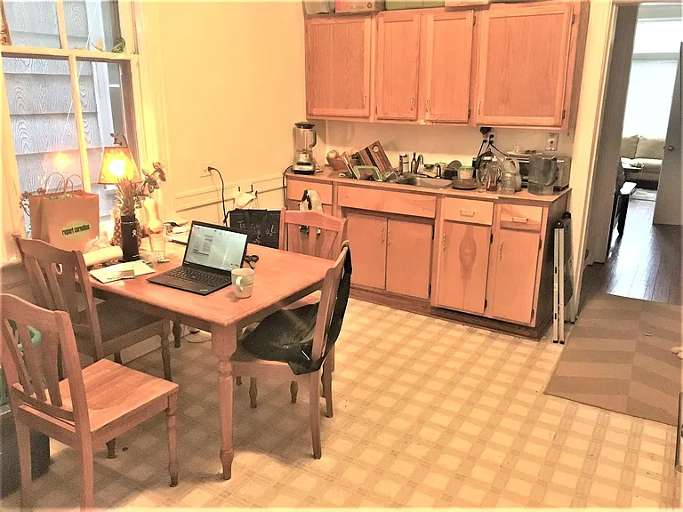 3339 N Lakewood Ave #1 — Photo 6