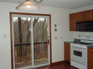 64 Woodrow St, Springfield, MA 01119