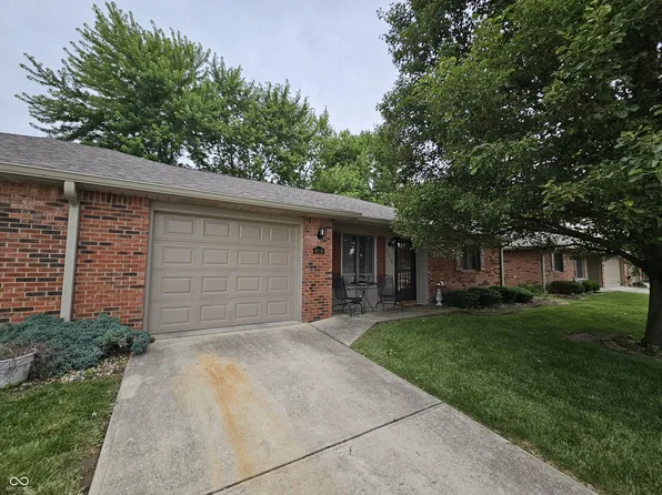 4719 Gleneagle Dr #22B, Anderson, IN 46013