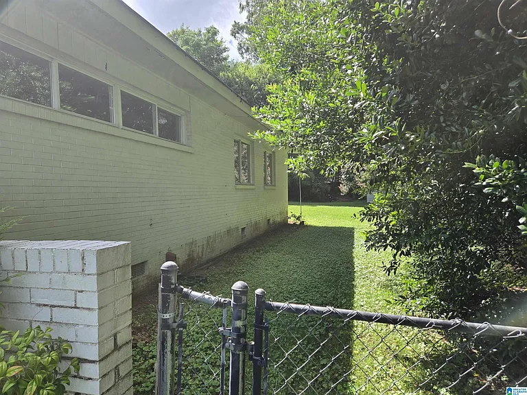 4048 Dolly Ridge Rd — Photo 21