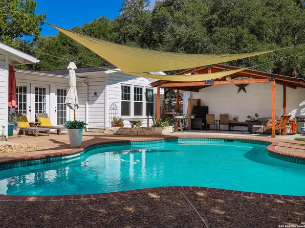 1010 ABILENE ST, Pleasanton, TX 78064