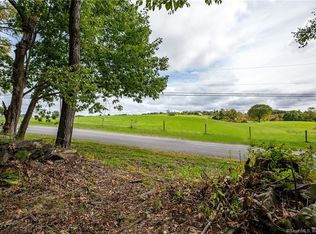 4 E St S, Goshen, CT 06756