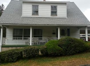 1355 Spruce St, Avoca, PA 18641