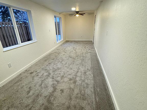 3rd image of 1100 E Spokane Ave