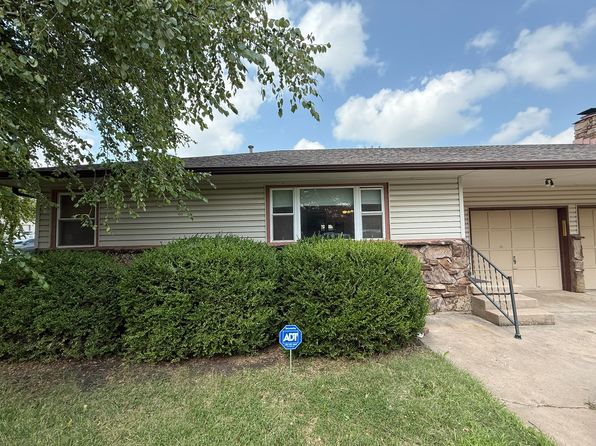 1603 N Timberline Dr