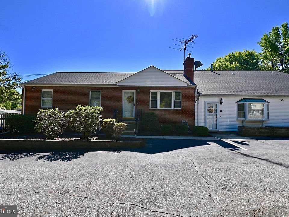 1st image of 6907 Mackson Dr