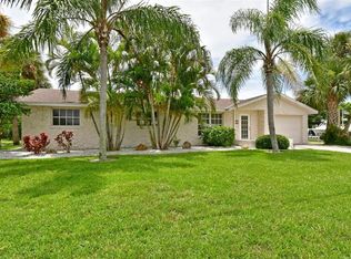 604 Concord Ln, Holmes Beach, FL 34217