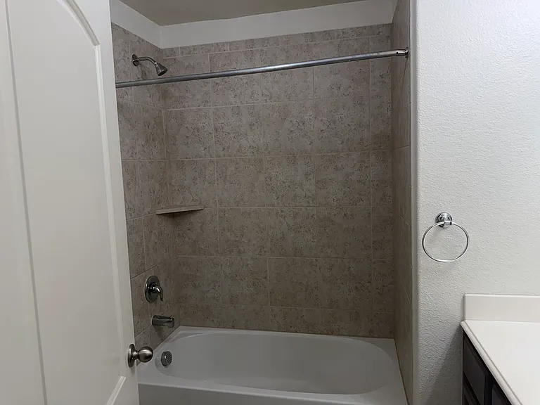 1318 Soap Tree Dr — Photo 12