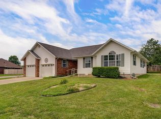 581 S Barnstable, Nixa, MO 65714