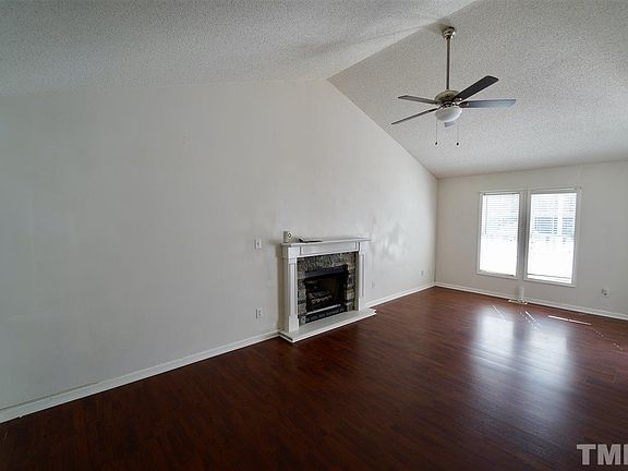 3rd image of 1478 Smokey Mountain Dr