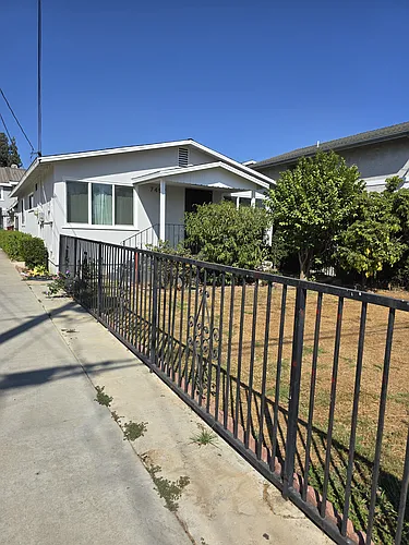 7457 Whitmore St Photo 1