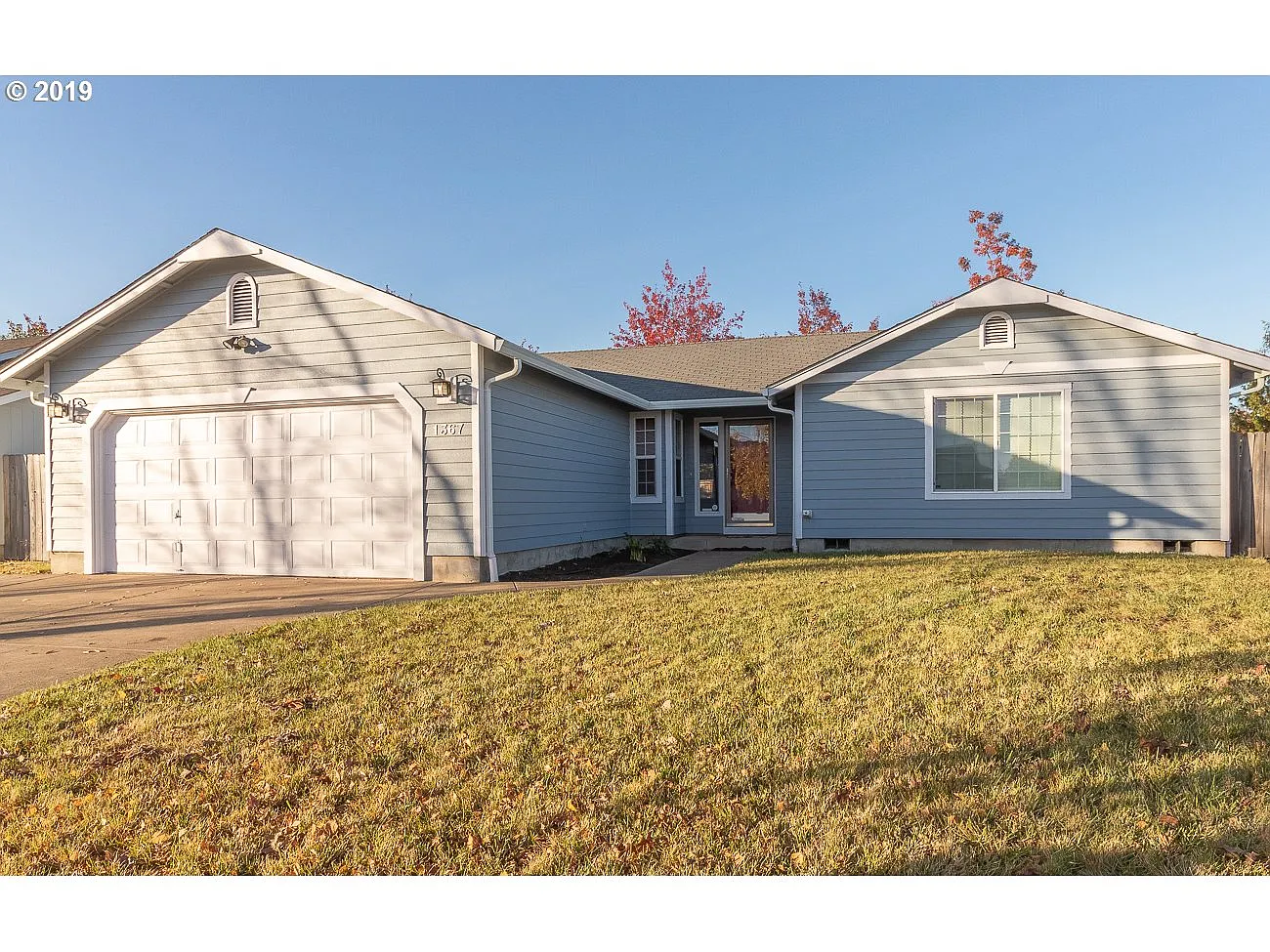 1367 Adelman Loop photo 1