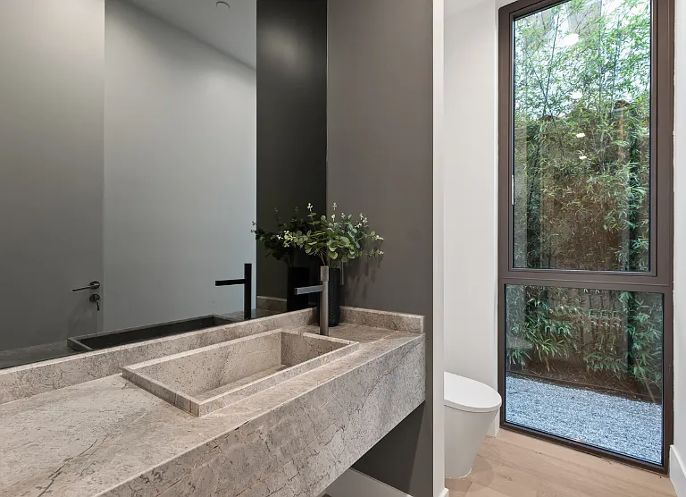 6132 Maryland Dr — Photo 10