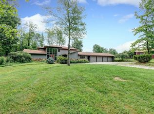 11423 County Line Rd, Chesterland, OH 44026