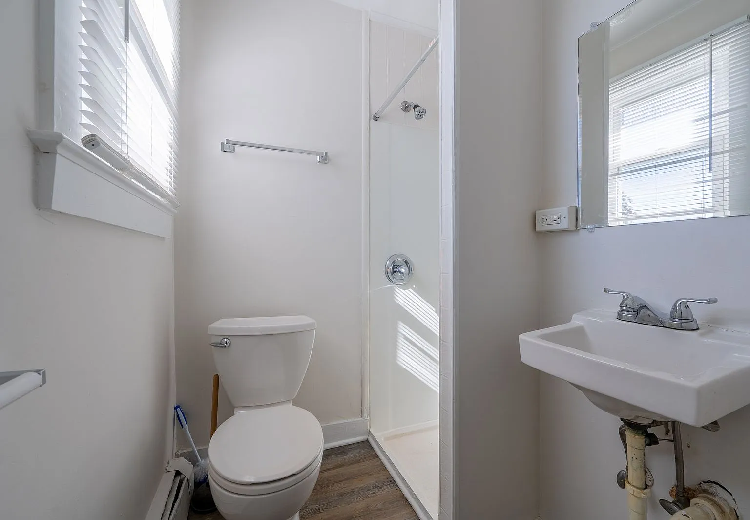 Studio, $1,650 — Photo 1