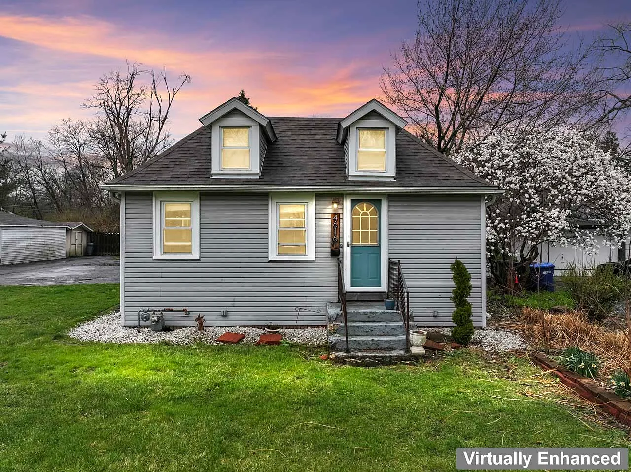 4616 River Dr photo 1