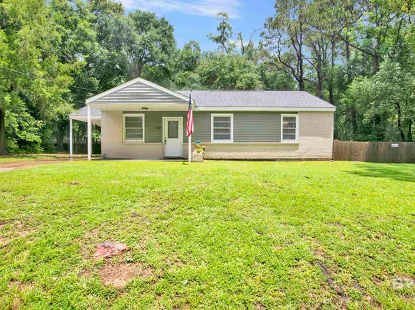 4658 Cottonwood Dr, Mobile, AL 36608