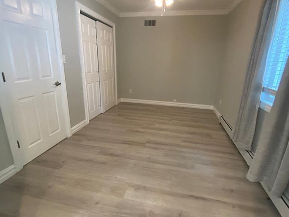 4th image of 50 Cedar Point Dr #1