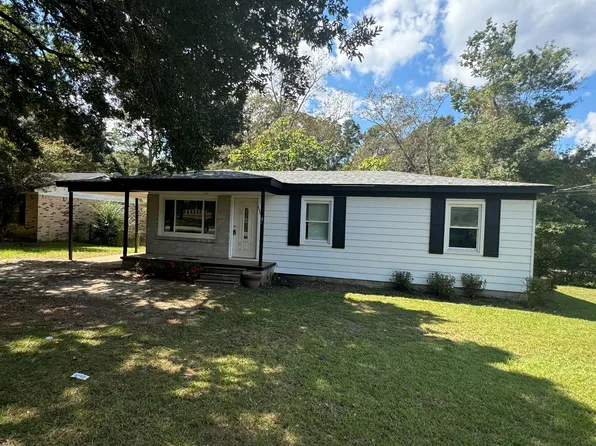 2029 Morganthau Dr, Mobile, AL 36618