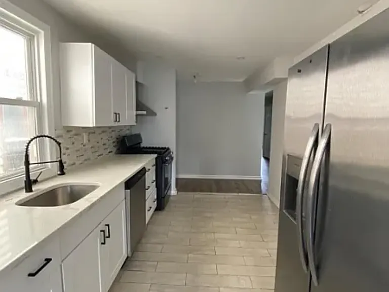 101 Highland Ave #2 — Photo 4