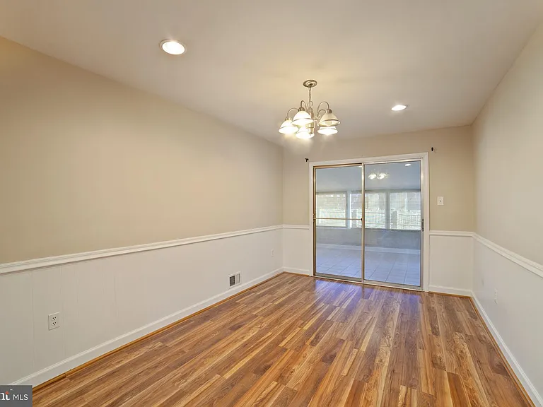 2090 Jason Ct — Photo 11