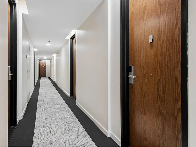 K2 Apartments — Photo 54
