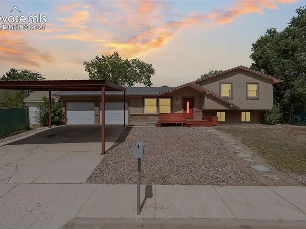 7010 Stowe Cir, Fountain, CO 80817