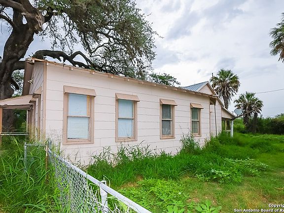 3rd image of 10699 N HWY 181
