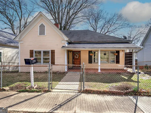 229 Cave Spring St SW, Rome, GA 30161